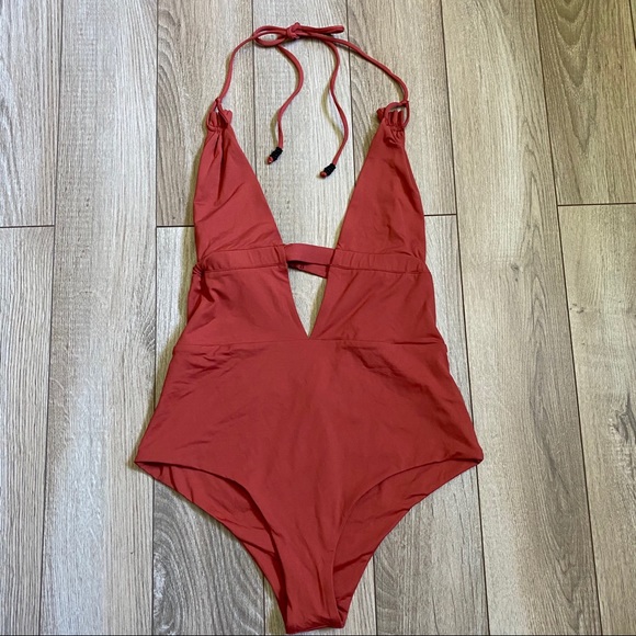 Tavik Emme Once Piece Swimsuit in Rust Medium - Picture 4 of 6